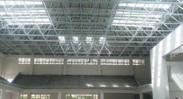 拉萨怎么能力选定一家无气力的不锈钢网架公司
